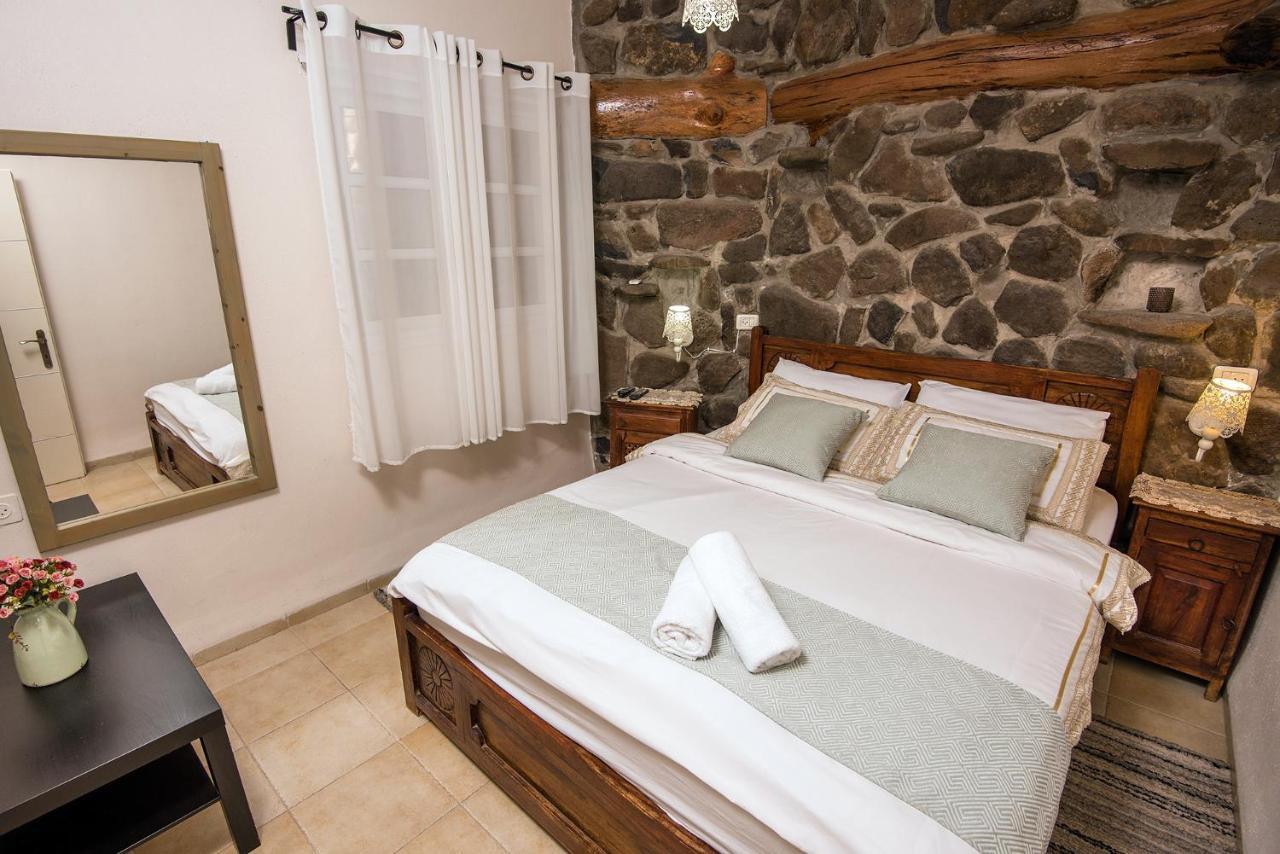 כחול ירוק בכפר Villa Had Nes Ngoại thất bức ảnh