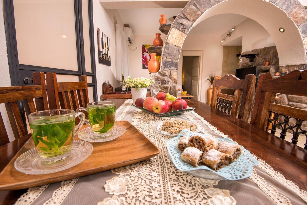 כחול ירוק בכפר Villa Had Nes Ngoại thất bức ảnh