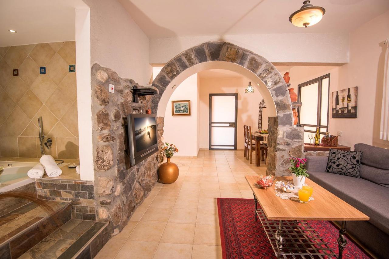 כחול ירוק בכפר Villa Had Nes Ngoại thất bức ảnh