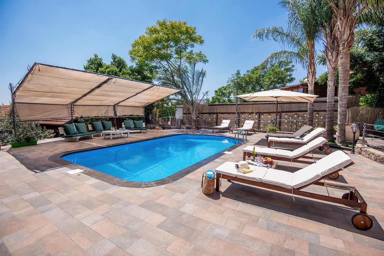 כחול ירוק בכפר Villa Had Nes Ngoại thất bức ảnh